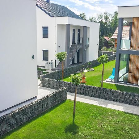 Apartma Mariposa Banovci Exterior photo