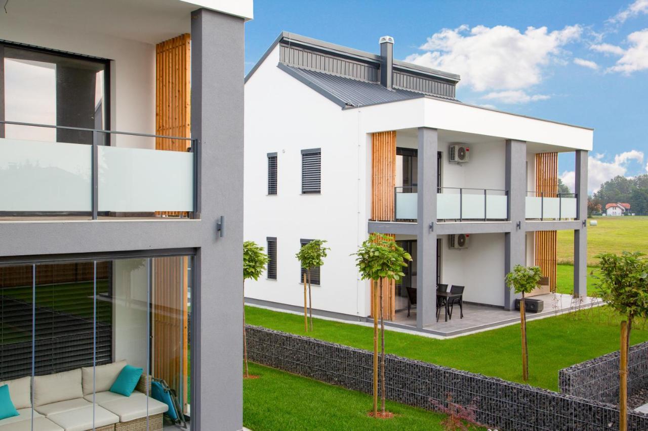 Apartma Mariposa Banovci Exterior photo